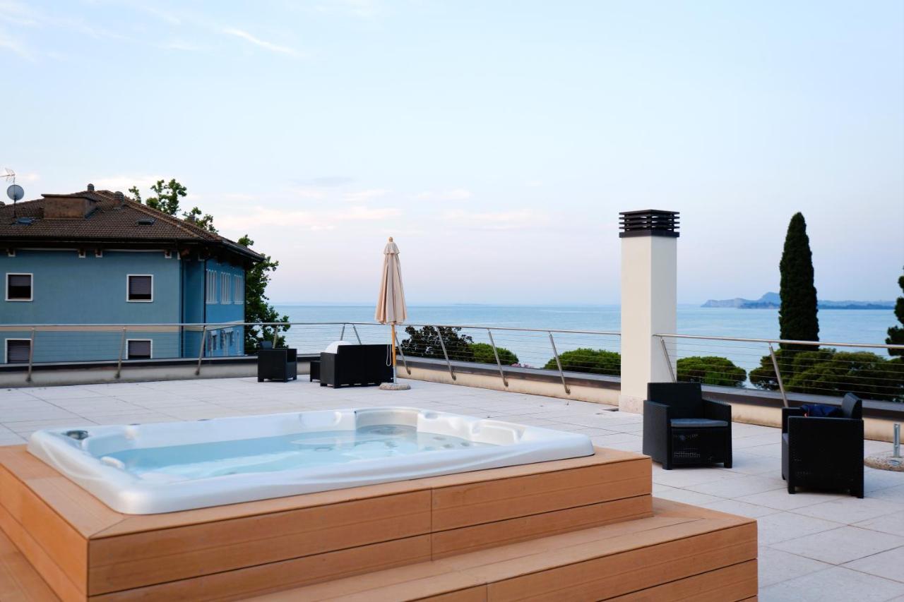 Garda Blue - Corte Fasanella - By Host4u Apartment Toscolano-Maderno